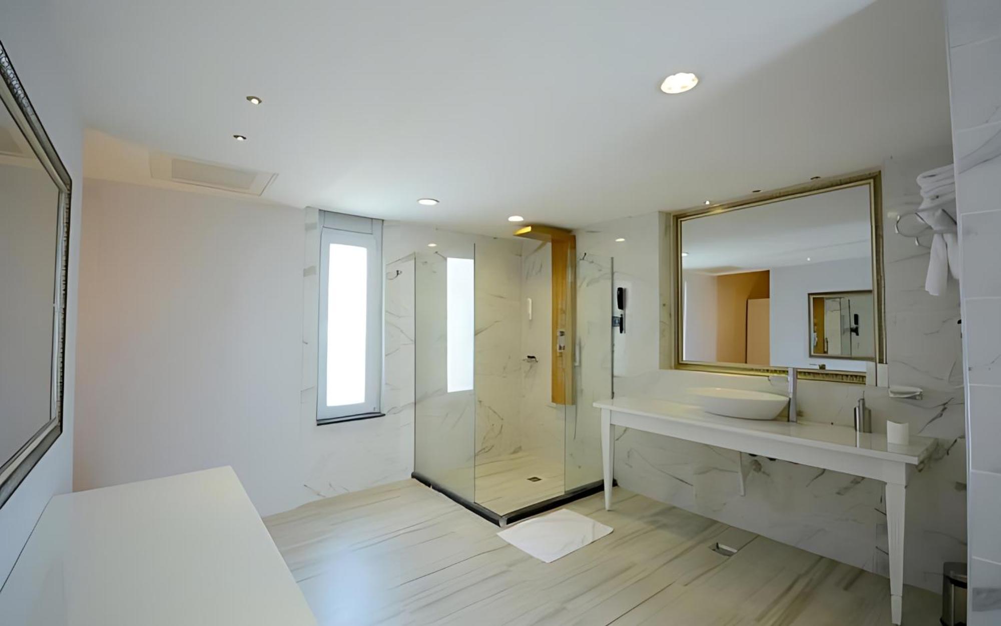 Real House Hotel Кайсери Екстериор снимка
